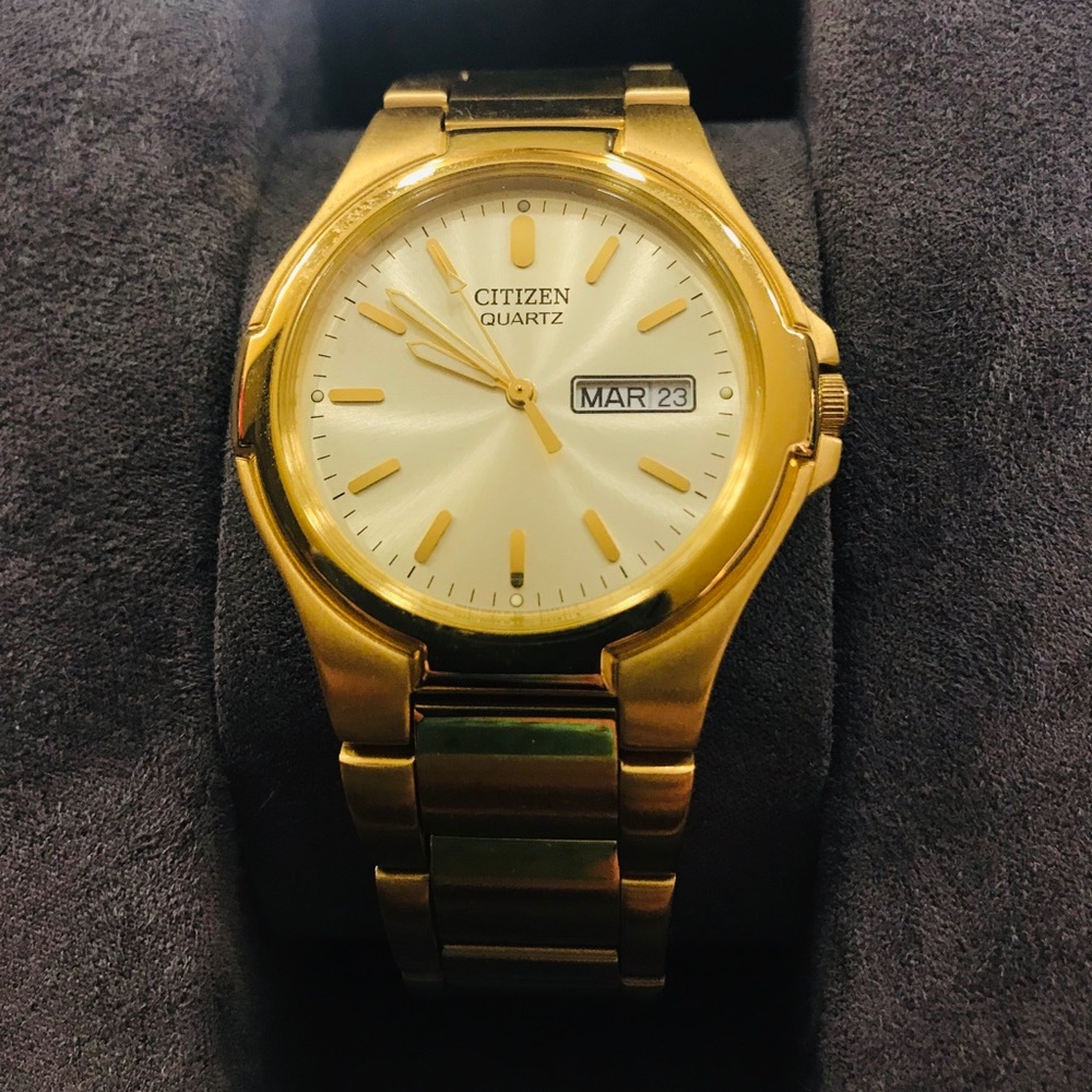 Citizen Quartz Gold Watch
